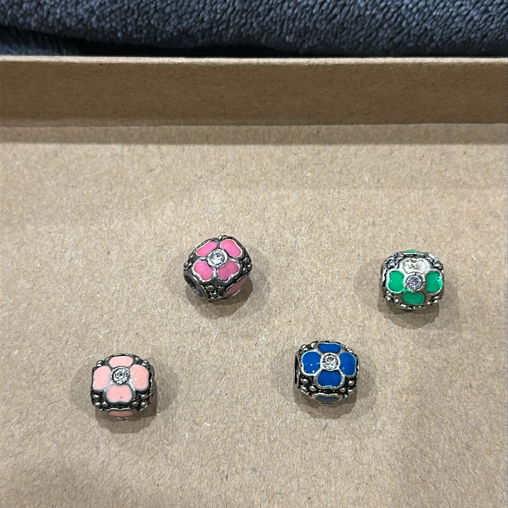 Beads Fit Into Pandora Bracelets